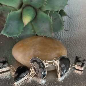 Elegant snowflake obsidian, Black and Silver Women's Bracelet bx8
